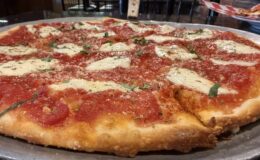 Cafe Classico Margherita Pizza